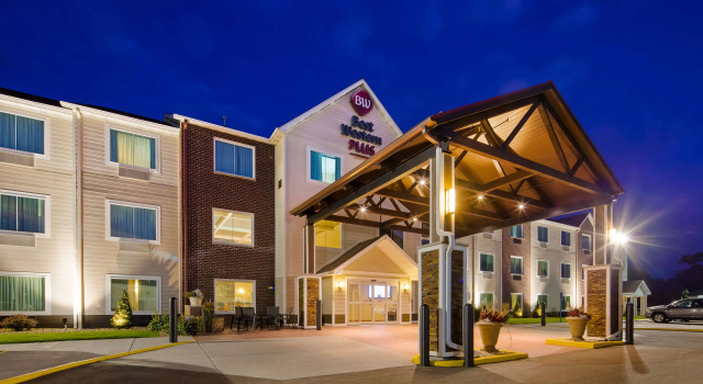 Best Western Plus Menomonie Inn & Suites
