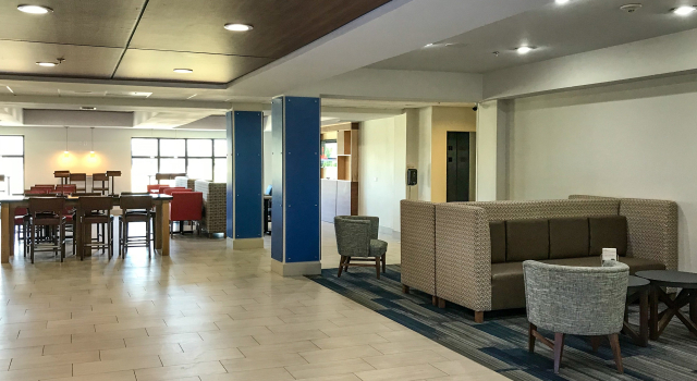 Holiday Inn Express Hotel & Suites Lubbock West, Varaa Hotelli Lubbock Texas