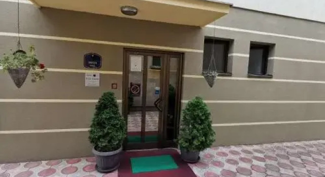 Hotel Vila Sunce, Rezervovat Hotel Hotely v Vojvodina s parkováním, Parkování
