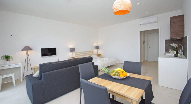 Luxury Apartments Jolara
