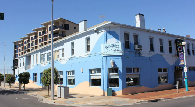 Beach Hotel, Book Hotel Burnie Tasmania