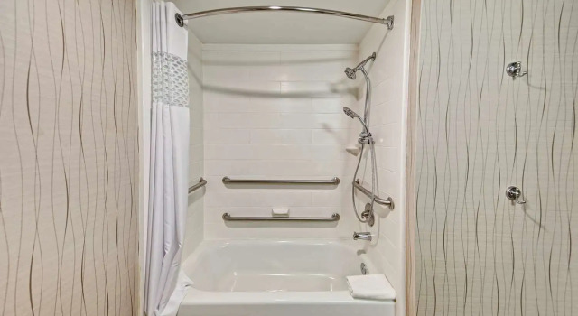 Номер Standard Hampton Inn Houston Baytown