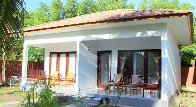 Семейный номер Standard с видом на сад Nusa Indah Bungalows