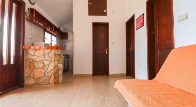 Apartment Kostanjevac