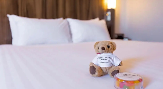 Семейный номер Standard Courtyard by Marriott Glasgow Airport