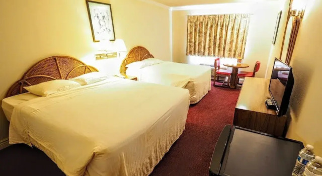 Двухместный номер Standard Grand Inn Hotel