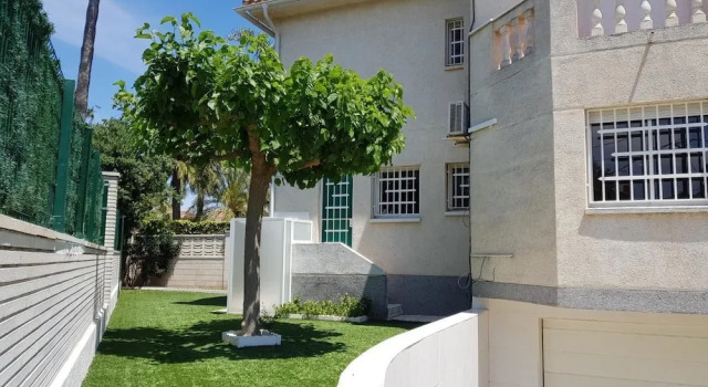 Casa Fragata con Jardin y Vista Mar - 102D, Rezervați Vilă Cambrils 