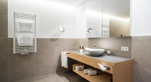Люкс byHaller Suites & AO Restaurant