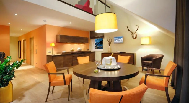 Апартаменты Deluxe с 3 комнатами Aparthotel DIE SONNE
