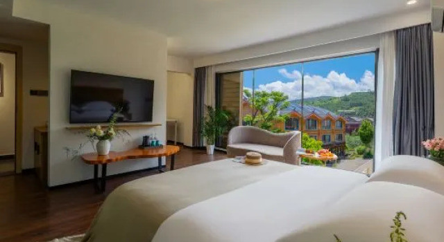 Люкс с видом на горы Xingpan Shuishe Lake View Holiday Hotel