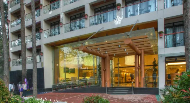 Полулюкс Le Monet Hotel