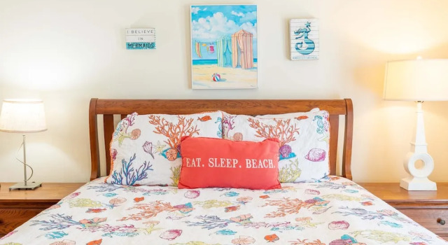 Sandys Beach House, Buchen Sie Hotel Hotels in Tybee Island mit Parkplatz, Parkplätze