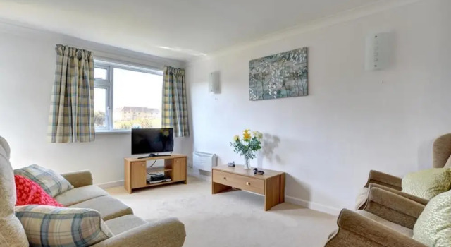Quaint Apartment in Cornwall With Swimming Pool, Varaa Huoneisto Asunnot kohteessa Merseyside, Huoneisto