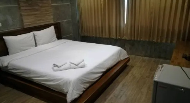 Двухместный номер Superior с балконом и с красивым видом из окна Komol Residence Bangkok