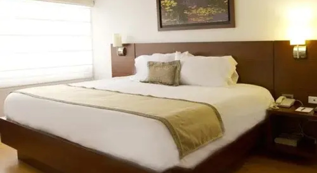 Radisson Bogota Metrotel - 3 Nights, Bogotá, Colombia