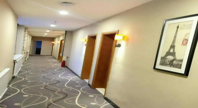 7 Days Premium·Dalian Zhuanghe Huanghai Street