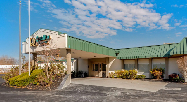 Quality Inn & Suites New Hartford - Utica, Buchen Sie Hotel Utica New York State