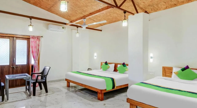 Treebo Trend Shivay Resort Mahabaleshwar, Забронировать Курортный отель Отели Махабалешвар с бассейном, Бассейн
