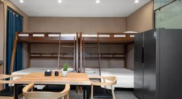 Кровать в общем номере Zhenpu E-sports Hotel (Zhongjing Ave Fanli Rd, Nanyang)