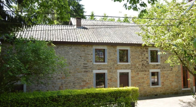 Peaceful Retreat in Ferrieres