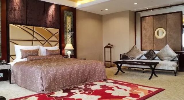 Люкс Presidential Empark Grand Hotel Guiyang