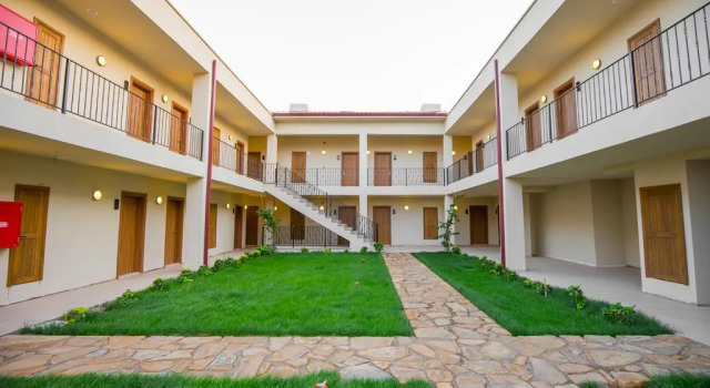 Otel Kefalos, Rezerwuj Hotel Hotele w Gokceada Town z parkingiem, Parking