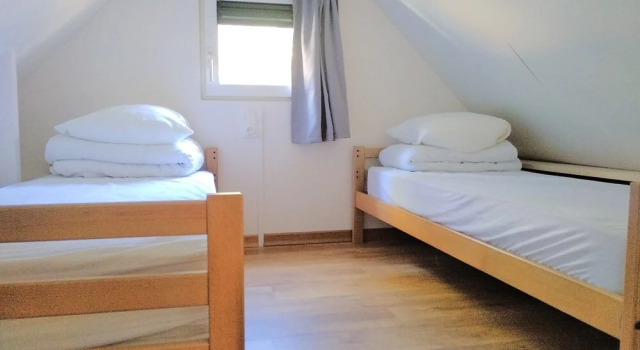 Camping du Lac de Feyt, Varaa Leirintäalue Telttailu ja glamping kohteessa Aquitaine, Leirintäalue