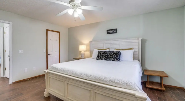Rogers Vacation Home w/ Yard: 5 Mi to Bentonville, Забронировать Дом для отпуска Виллы Бентонвилл, Вилла