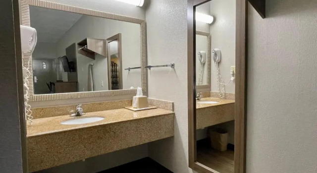 Suite Fairview Inn & Suites Mobile