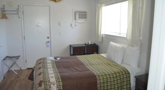 Newport Antler Motel, Rezerwuj Motel Motele w Clarksville, Motel