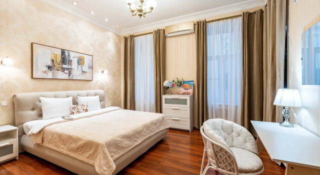 Апартаменты Апартаменты Sergeew Apartments Трехкомнатный Шик на Чехова 11 13