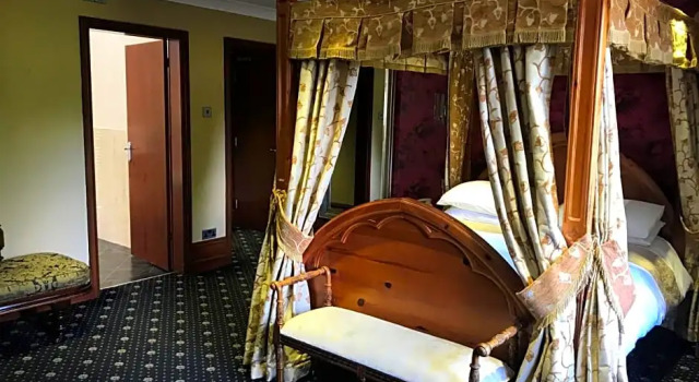 Номер Executive Springbank Manor