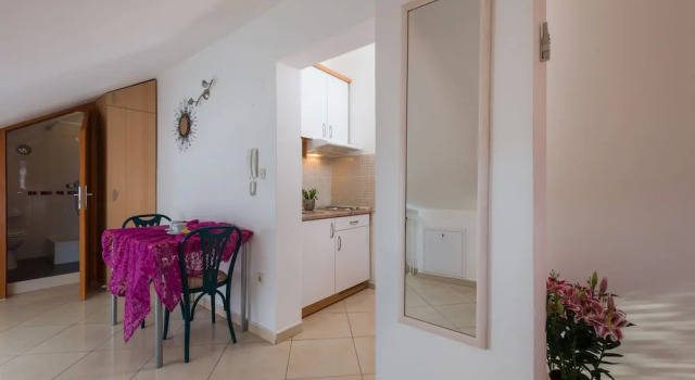 Студия с балконом и с видом на море Apartments Villa Vallum