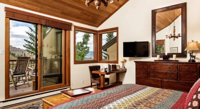 Snowmass Woodrun V 2 Bedroom Ski In, Ski Out Mountain Residence In The Heart Of Snowmass Village, Забронировать Апартаменты/квартира Апартаменты Сноумасс-Виллидж, рядом с Sheer Bliss, Апартаменты/квартира
