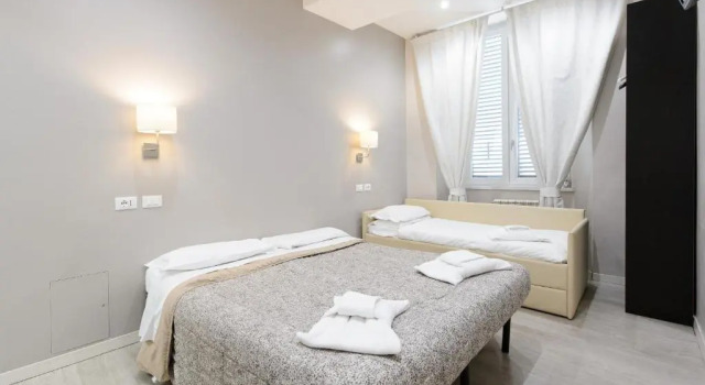 Номер Deluxe Magenta Casa Barberini