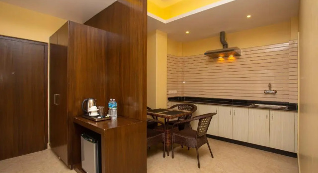Апартаменты Deluxe Hotel Lake Paradise