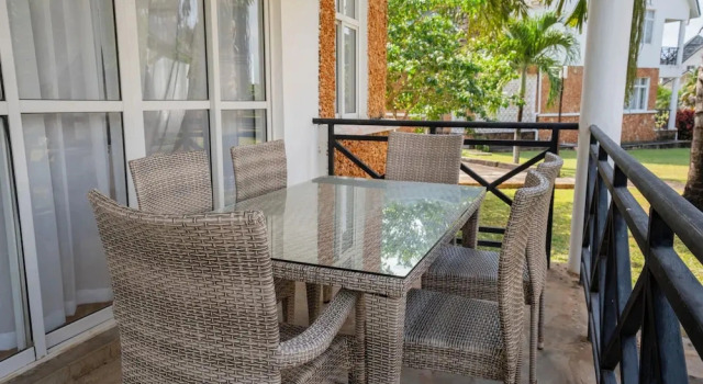 Вилла Deluxe Villas At Blue Water Diani