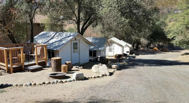 Номер Classic Indian Flat RV Park - Tent Cabins & Cottages