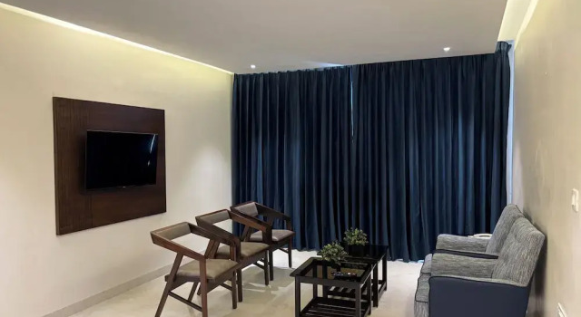 Люкс Business Hotel Mayura Presidency Belagavi