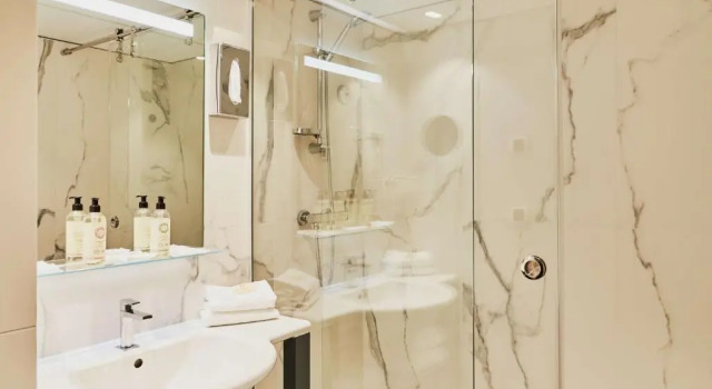 Семейный номер Standard с видом на море Best Western Alexandra