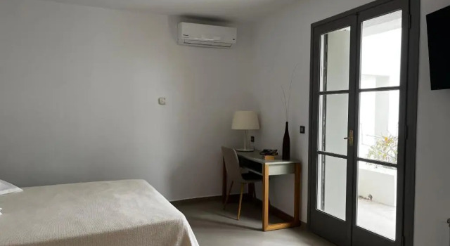 Номер Deluxe Hotel Nefeli