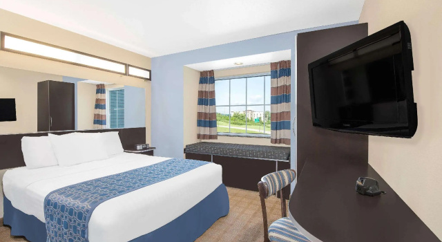Двухместный номер Standard Microtel Inn & Suites by Wyndham Waynesburg