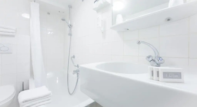 Четырёхместный номер Economy Hotel Residence Le Coin