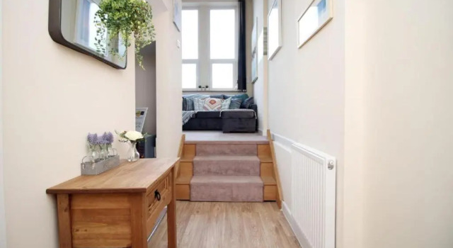 Cliftonmeade by Mia Living 2 bedroom apartment with free parking