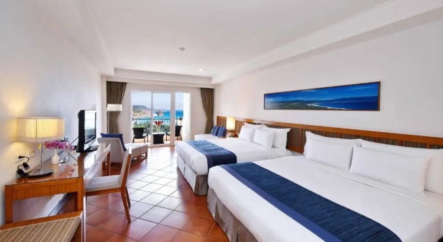 Семейный номер Standard с видом на море Fullon Resort Kending