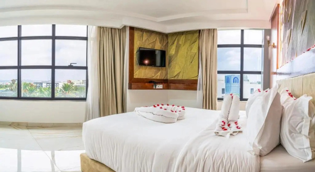 Полулюкс MIRANDA HOTEL - Tanger
