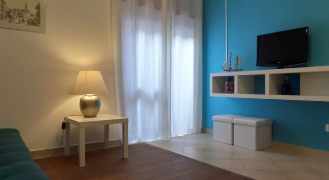 Old Town Apartments by Seabra