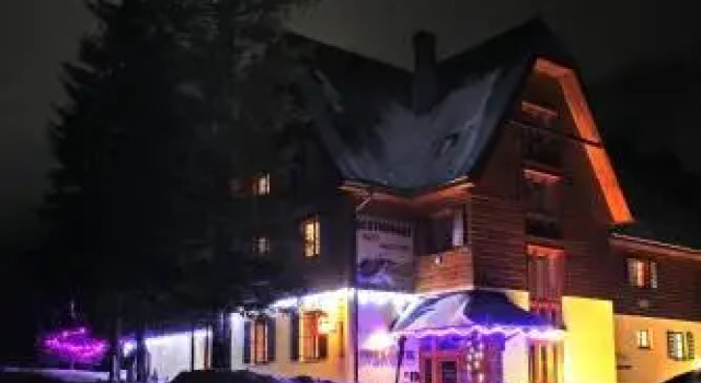 Penzion Energetik, Rezervovat Hotel Hotely v Žilinský kraj s parkováním, Parkování