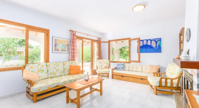 Casa Aina, Book Villa Campos 