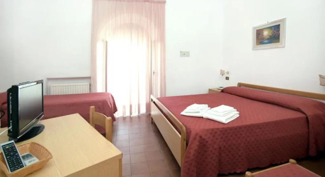 Трёхместный номер Economy Hotel Timiama